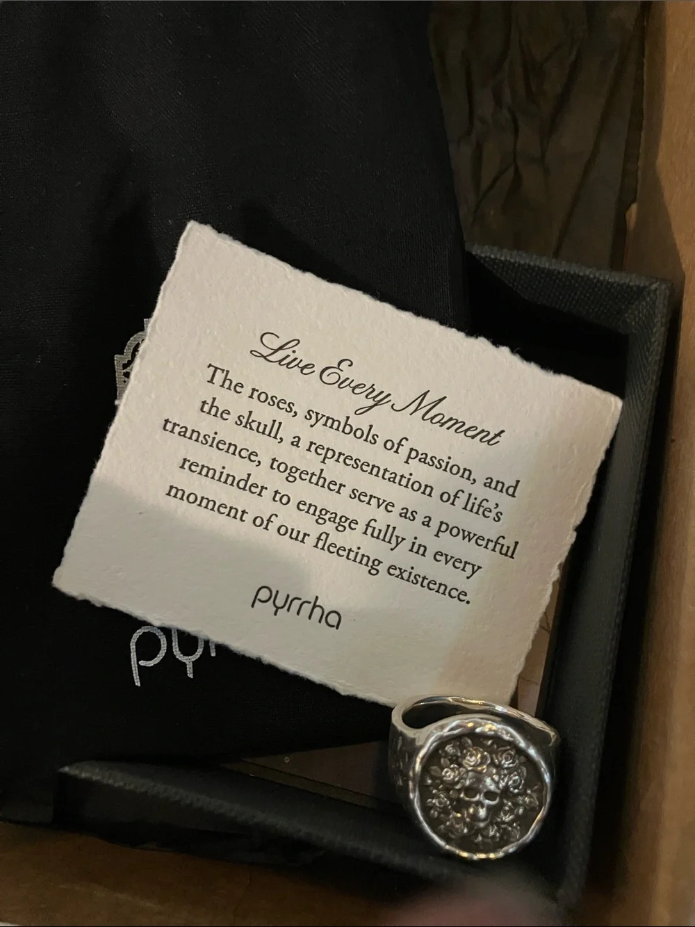 Pyrrha Silver Live Every Moment Signet Ring 9